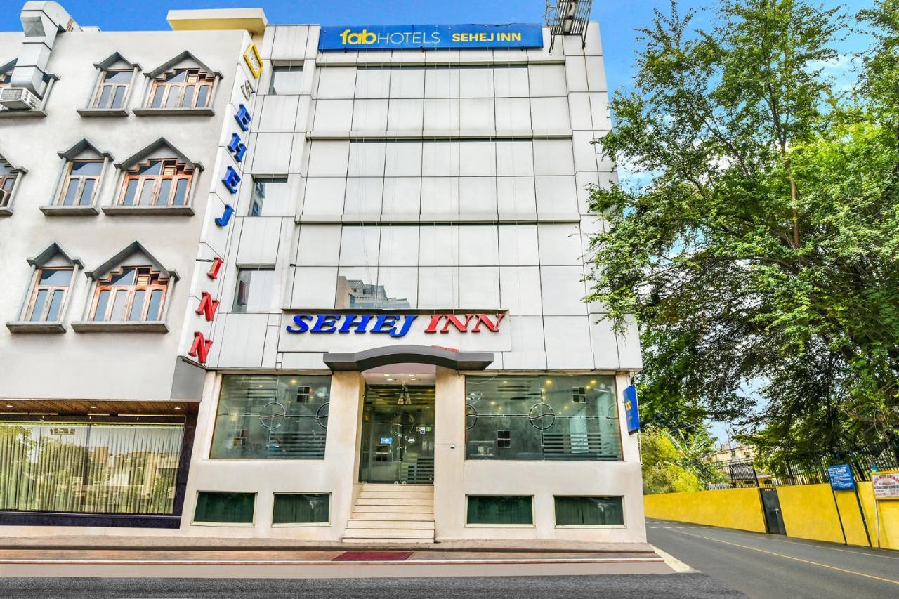 Fabhotel Sehej Inn Yeni Delhi Dış mekan fotoğraf