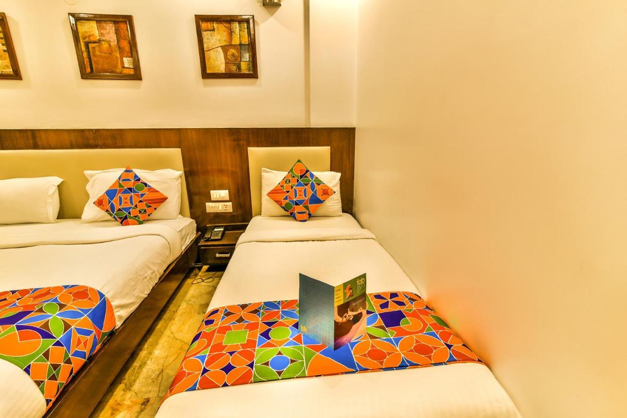 Fabhotel Sehej Inn Yeni Delhi Dış mekan fotoğraf