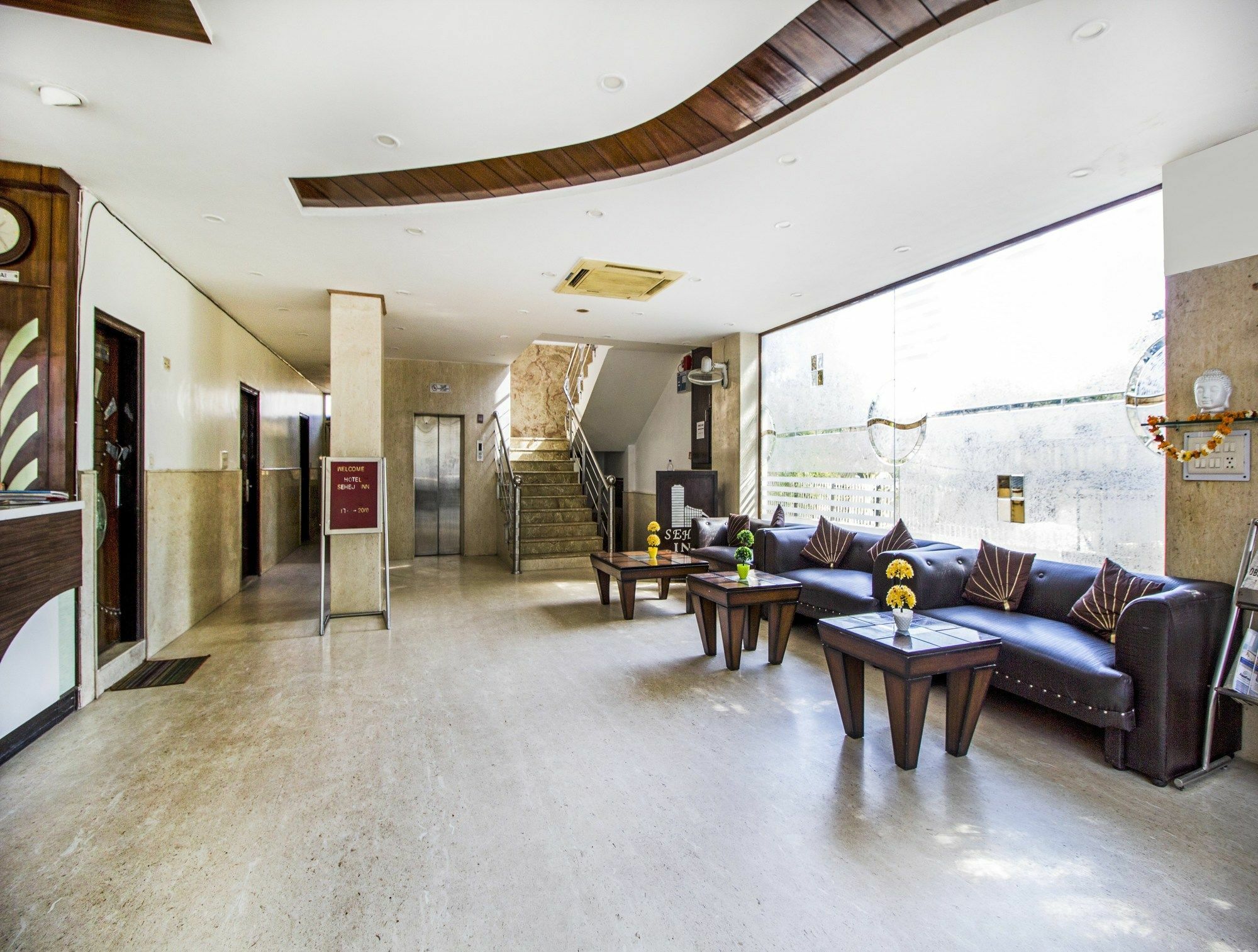 Fabhotel Sehej Inn Yeni Delhi Dış mekan fotoğraf