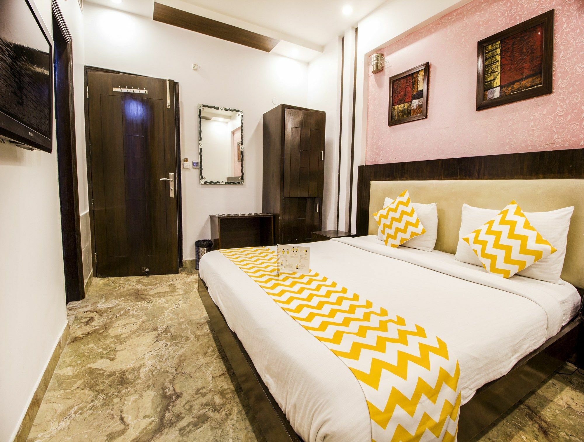 Fabhotel Sehej Inn Yeni Delhi Dış mekan fotoğraf